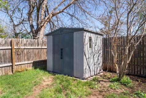 202 Matthew Cove Hutto TX 78634