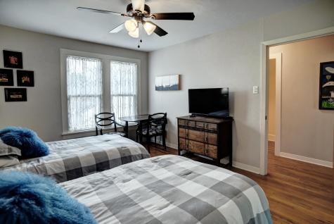 338 W Crockett Street La Grange TX 78945