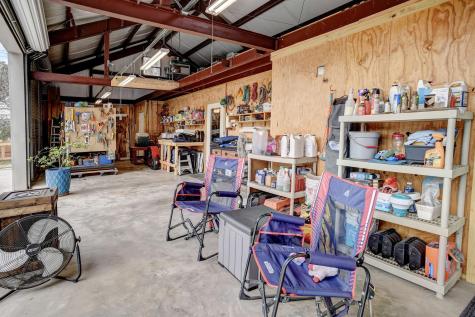 338 W Crockett Street La Grange TX 78945