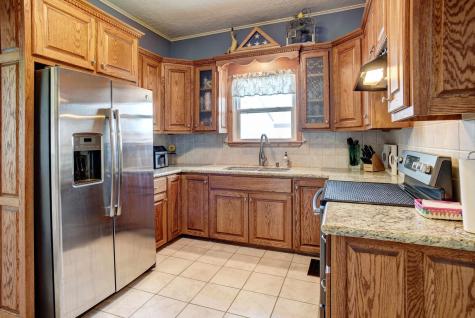 338 W Crockett Street La Grange TX 78945
