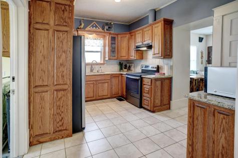 338 W Crockett Street La Grange TX 78945