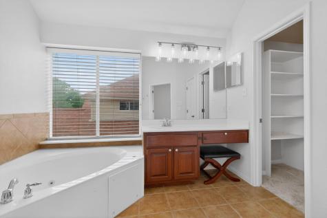 8617 Cobblestone Austin TX 78735