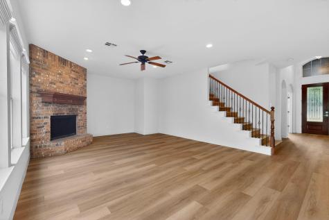 8617 Cobblestone Austin TX 78735