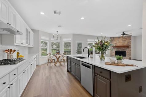 8617 Cobblestone Austin TX 78735