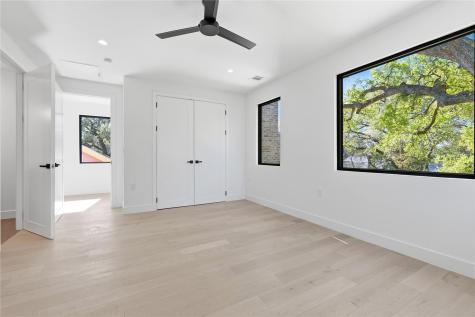 1702 W 30th Street Austin TX 78703