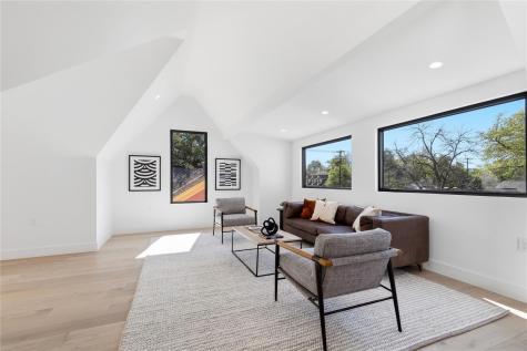 1702 W 30th Street Austin TX 78703