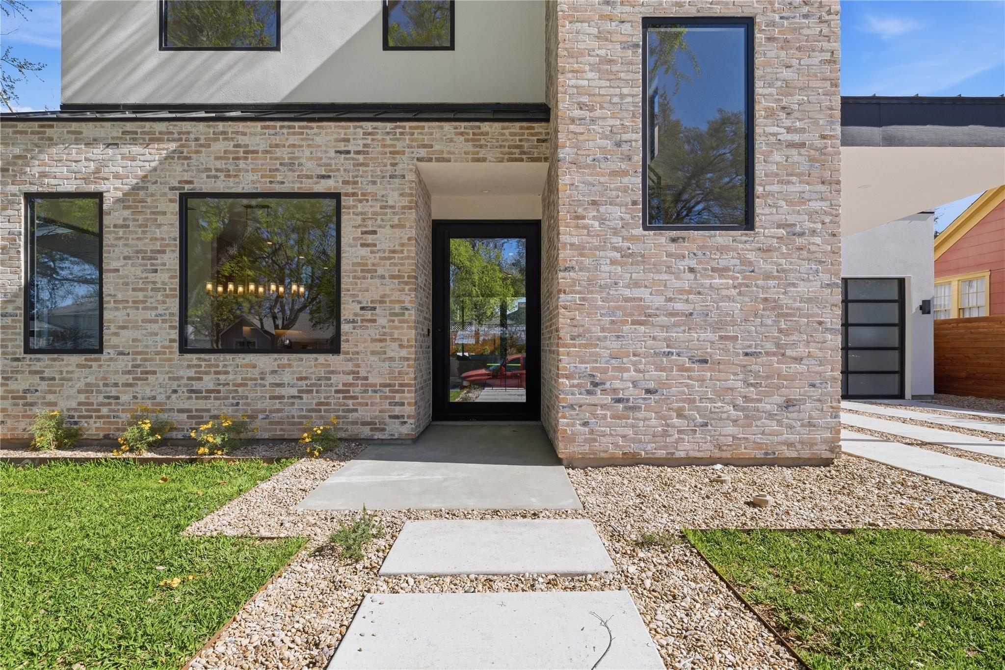 1702 W 30th Street Austin TX 78703