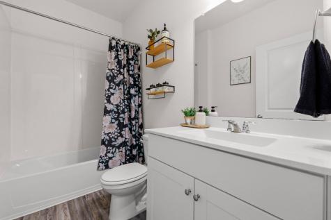 212 Wonderful Life Way Jarrell TX 76537