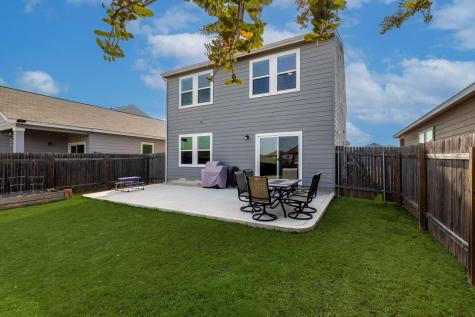 212 Wonderful Life Way Jarrell TX 76537