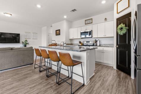 212 Wonderful Life Way Jarrell TX 76537