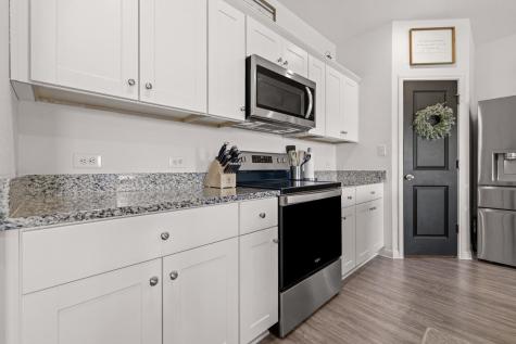212 Wonderful Life Way Jarrell TX 76537