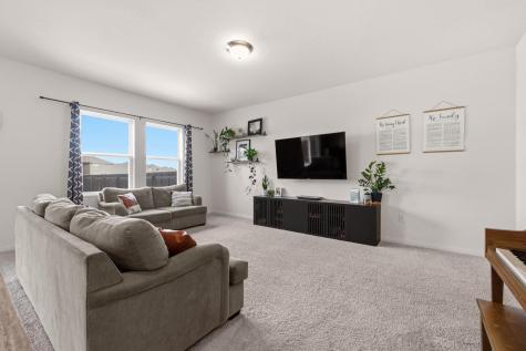 212 Wonderful Life Way Jarrell TX 76537
