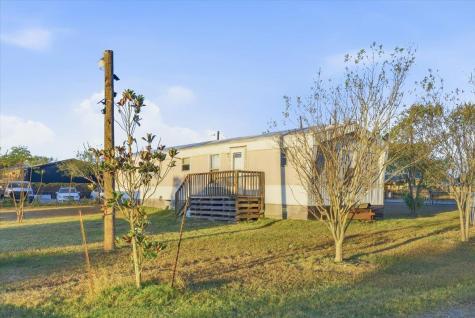 675 Highland Ranch Way Dale TX 78616