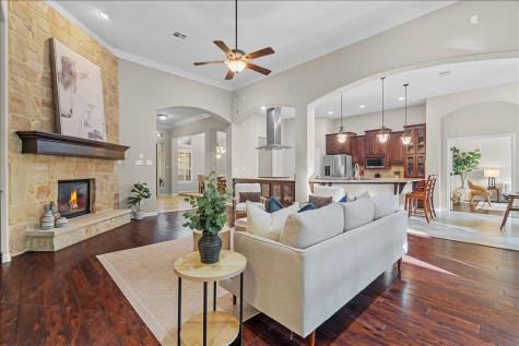 10516 Antelope Run Austin TX 78748
