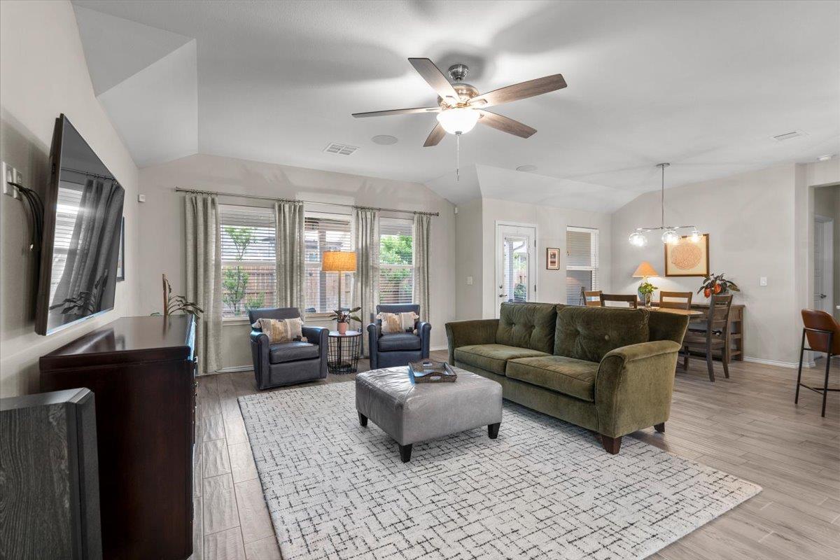 7321 Sentry Path Austin TX 78744