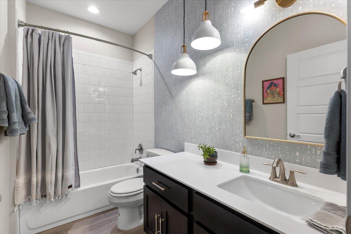 7321 Sentry Path Austin TX 78744