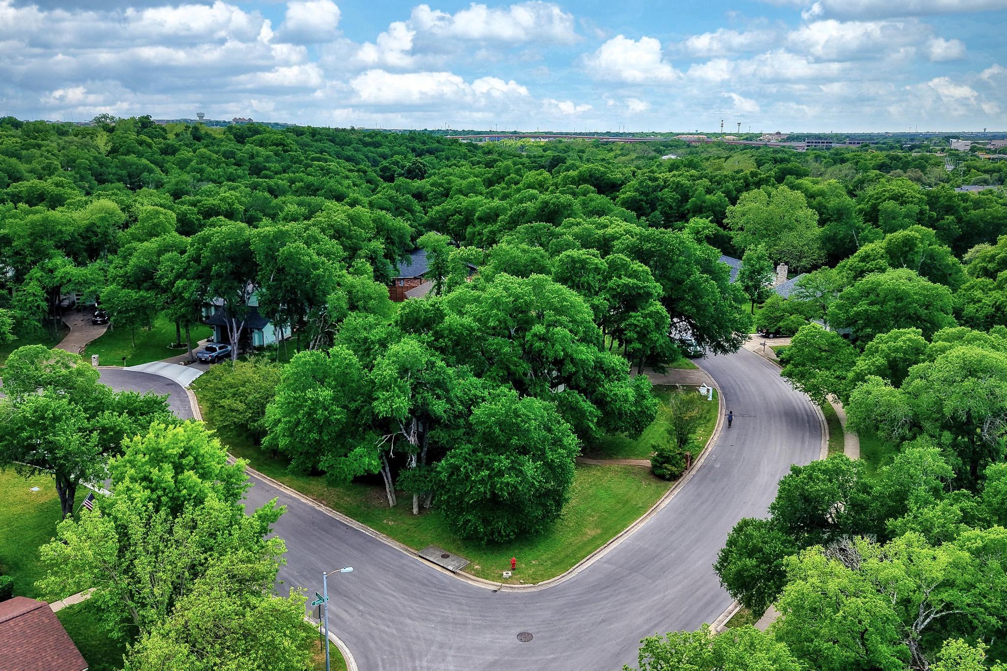 609 Deerfoot Drive Round Rock TX 78664