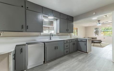 574 Oaklawn Drive Rockdale TX 76567
