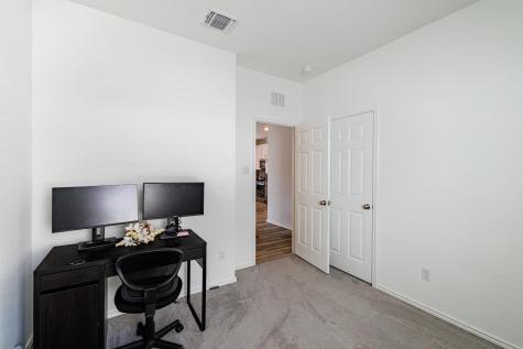 1620 Holly Lake Drive Leander TX 78641