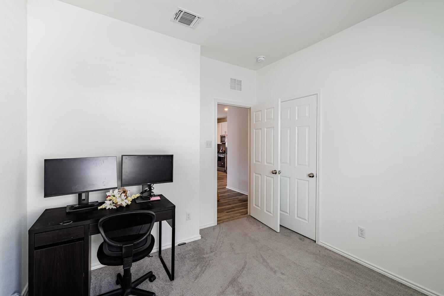 1620 Holly Lake Drive Leander TX 78641
