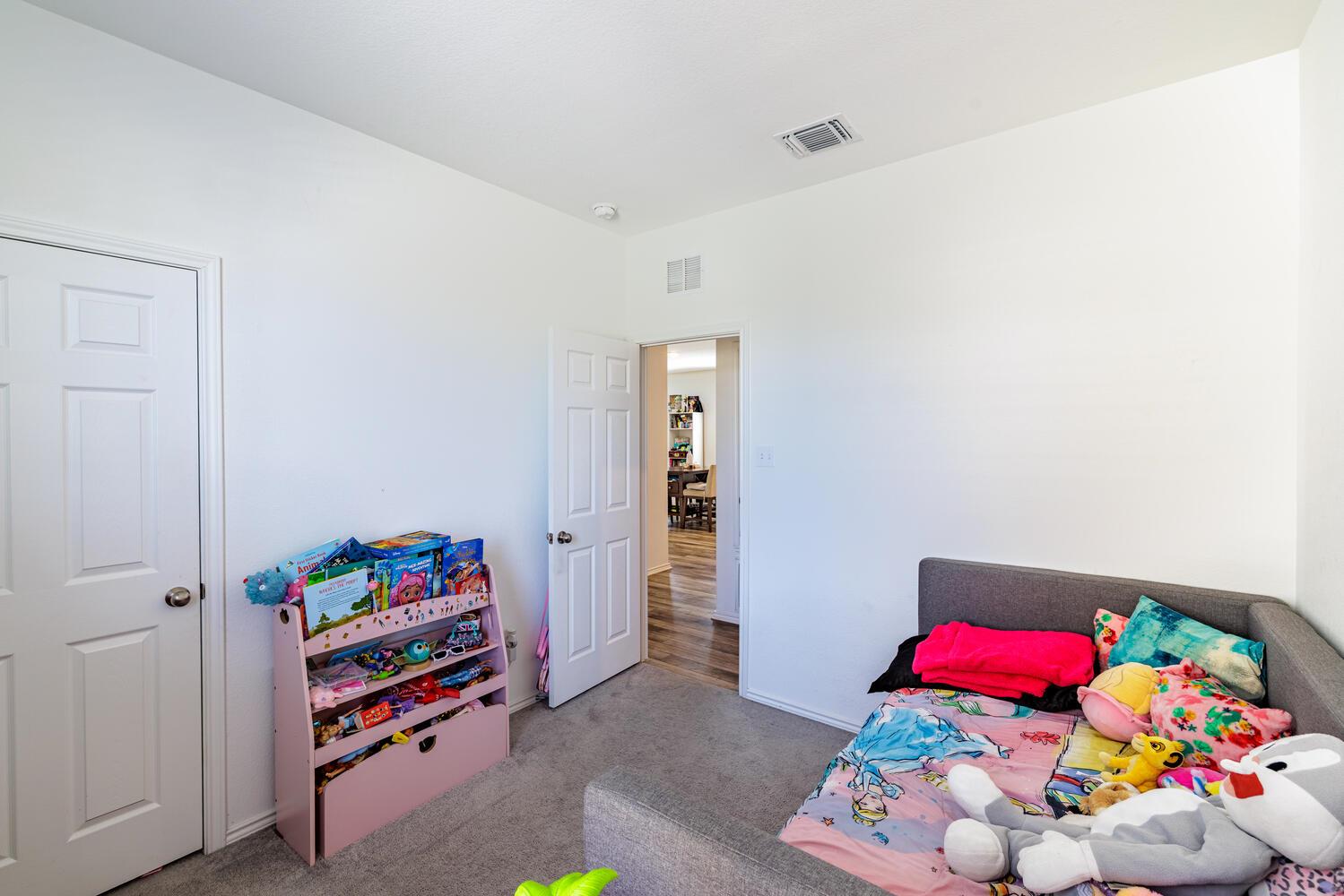 1620 Holly Lake Drive Leander TX 78641