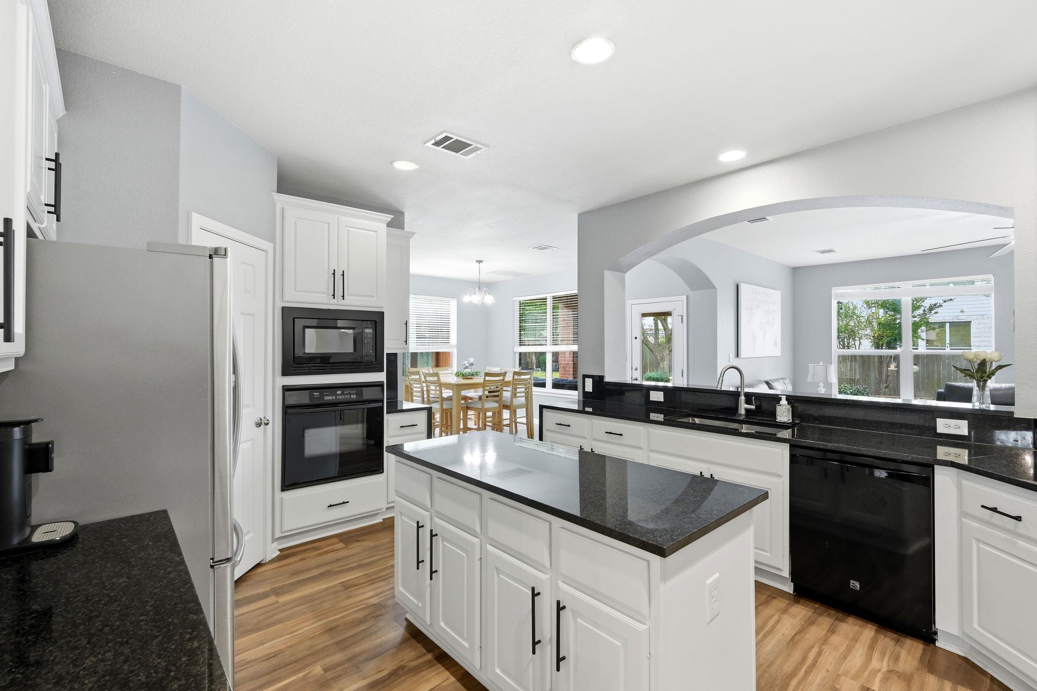 2701 Michelle Lynne Cove Round Rock TX 78681