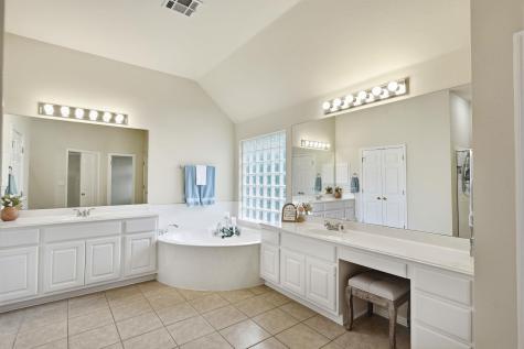 2701 Michelle Lynne Cove Round Rock TX 78681
