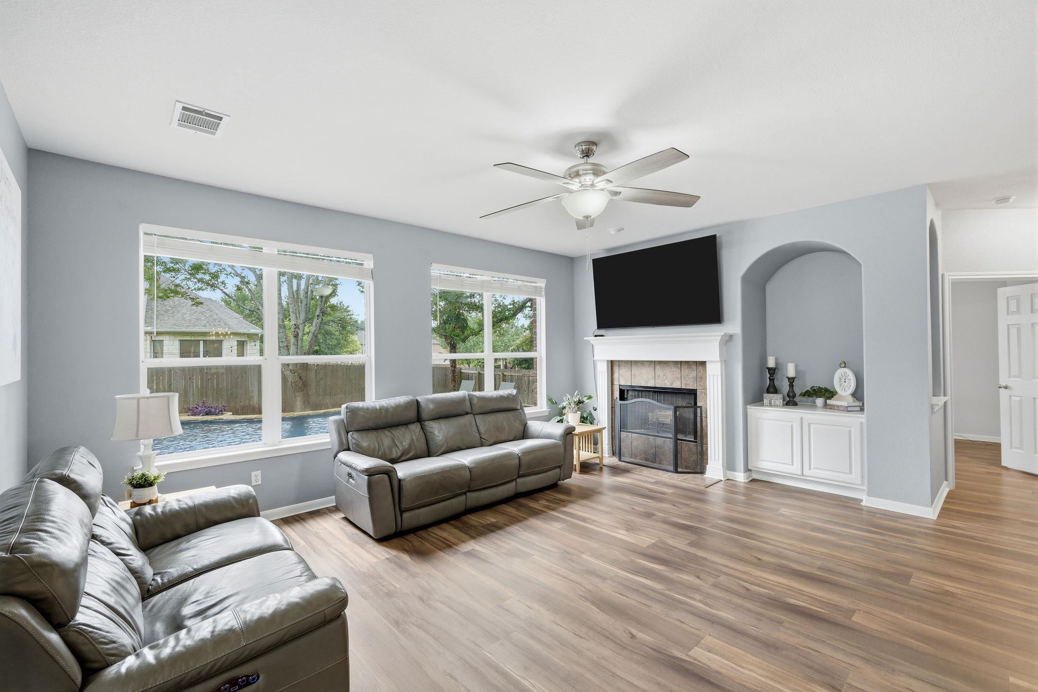 2701 Michelle Lynne Cove Round Rock TX 78681
