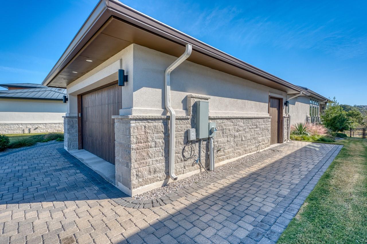 202 Azalea Loop Horseshoe Bay TX 78657