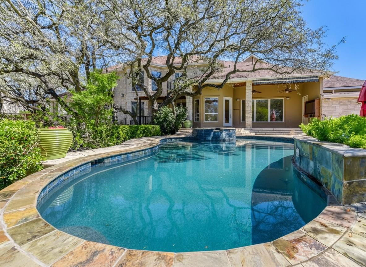 3704 Kenora Court Austin TX 78738
