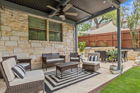 2206 W 11th Street Austin TX 78703