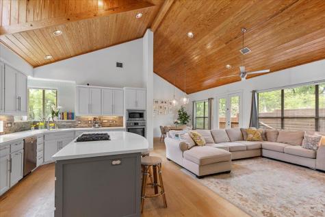2206 W 11th Street Austin TX 78703