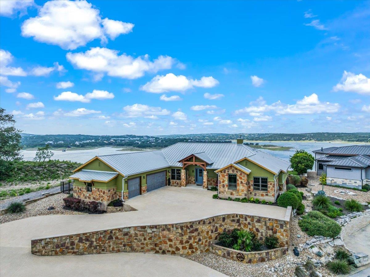 1604 Watercliffe Drive Lago Vista TX 78645