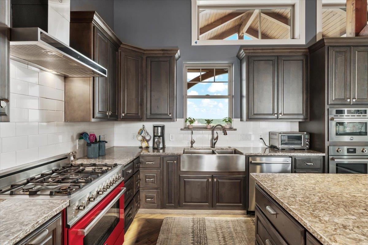 1604 Watercliffe Drive Lago Vista TX 78645