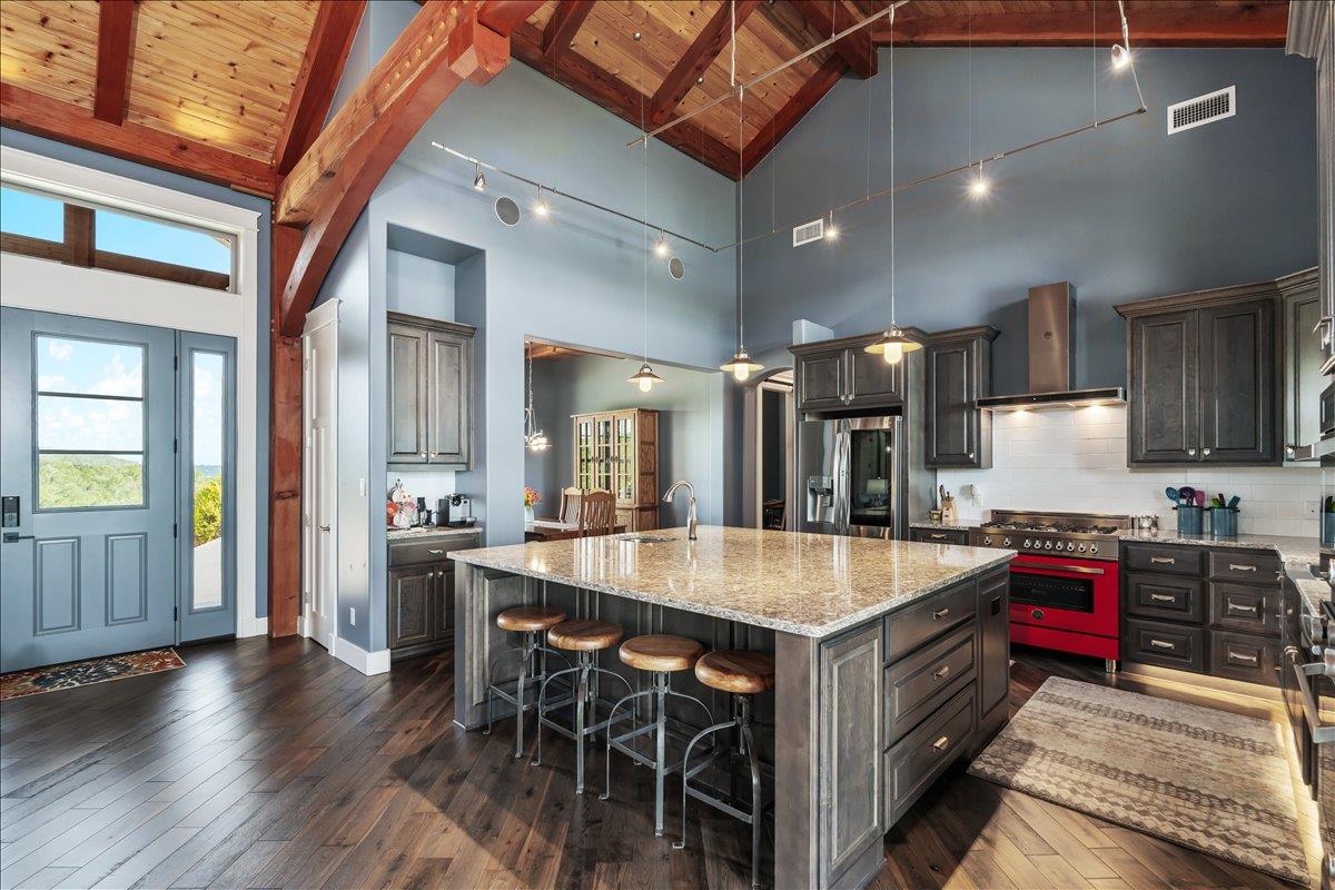 1604 Watercliffe Drive Lago Vista TX 78645
