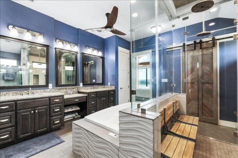 1604 Watercliffe Drive Lago Vista TX 78645