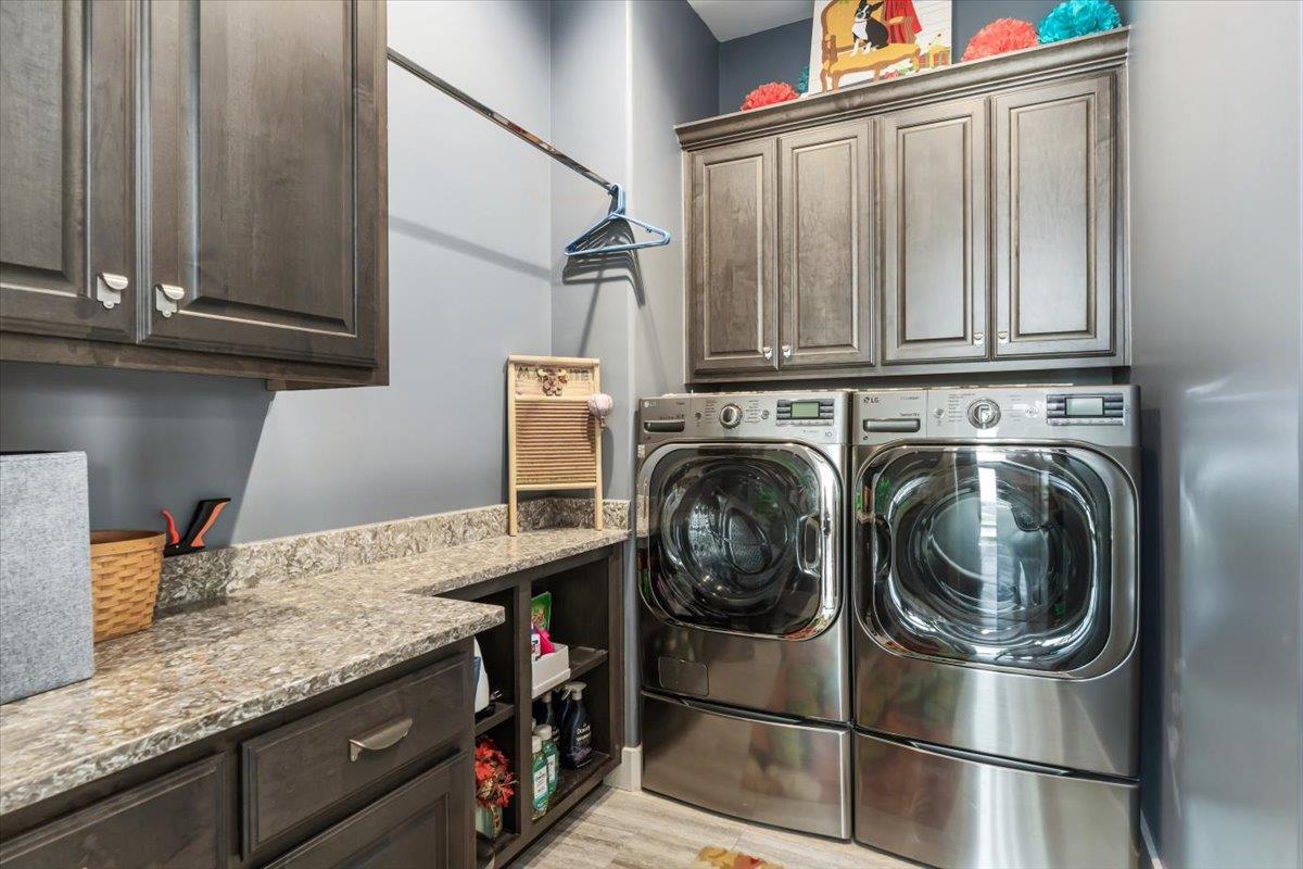 1604 Watercliffe Drive Lago Vista TX 78645