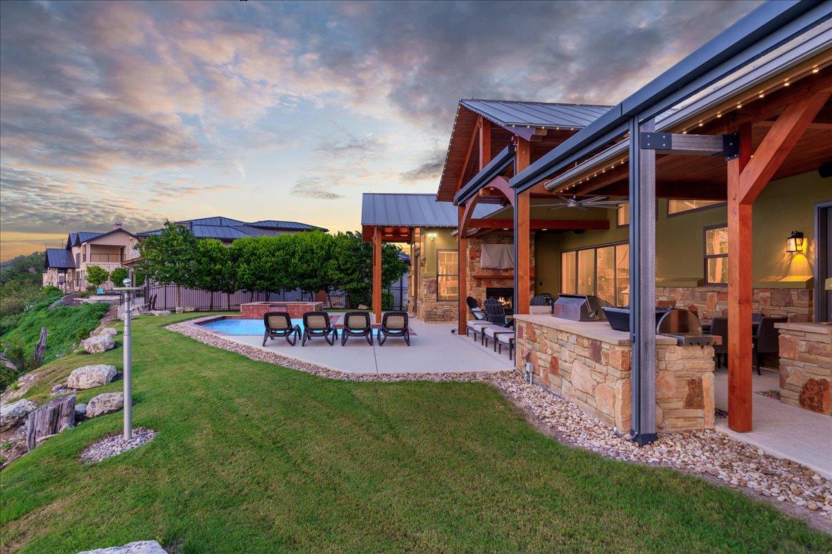 1604 Watercliffe Drive Lago Vista TX 78645