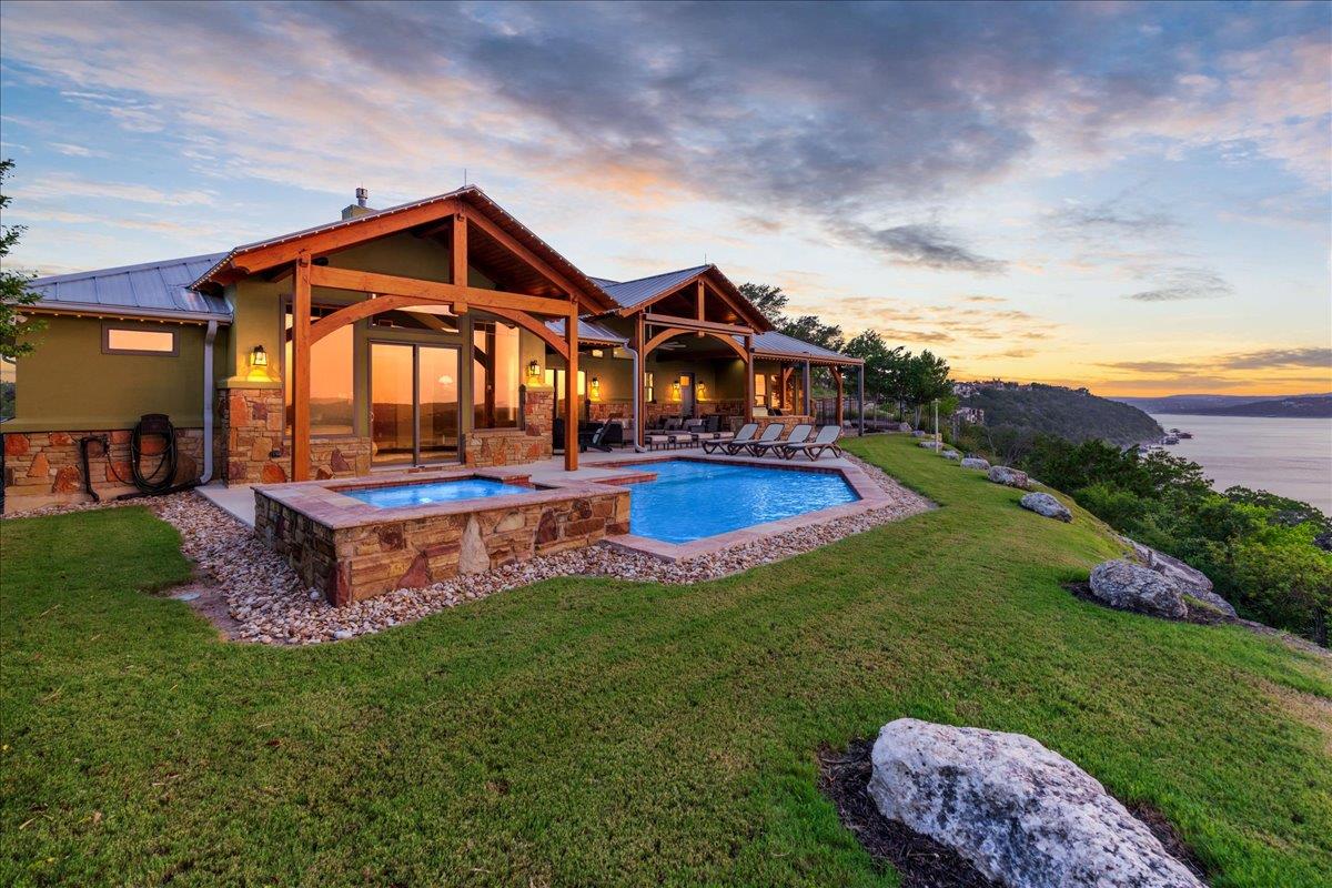1604 Watercliffe Drive Lago Vista TX 78645