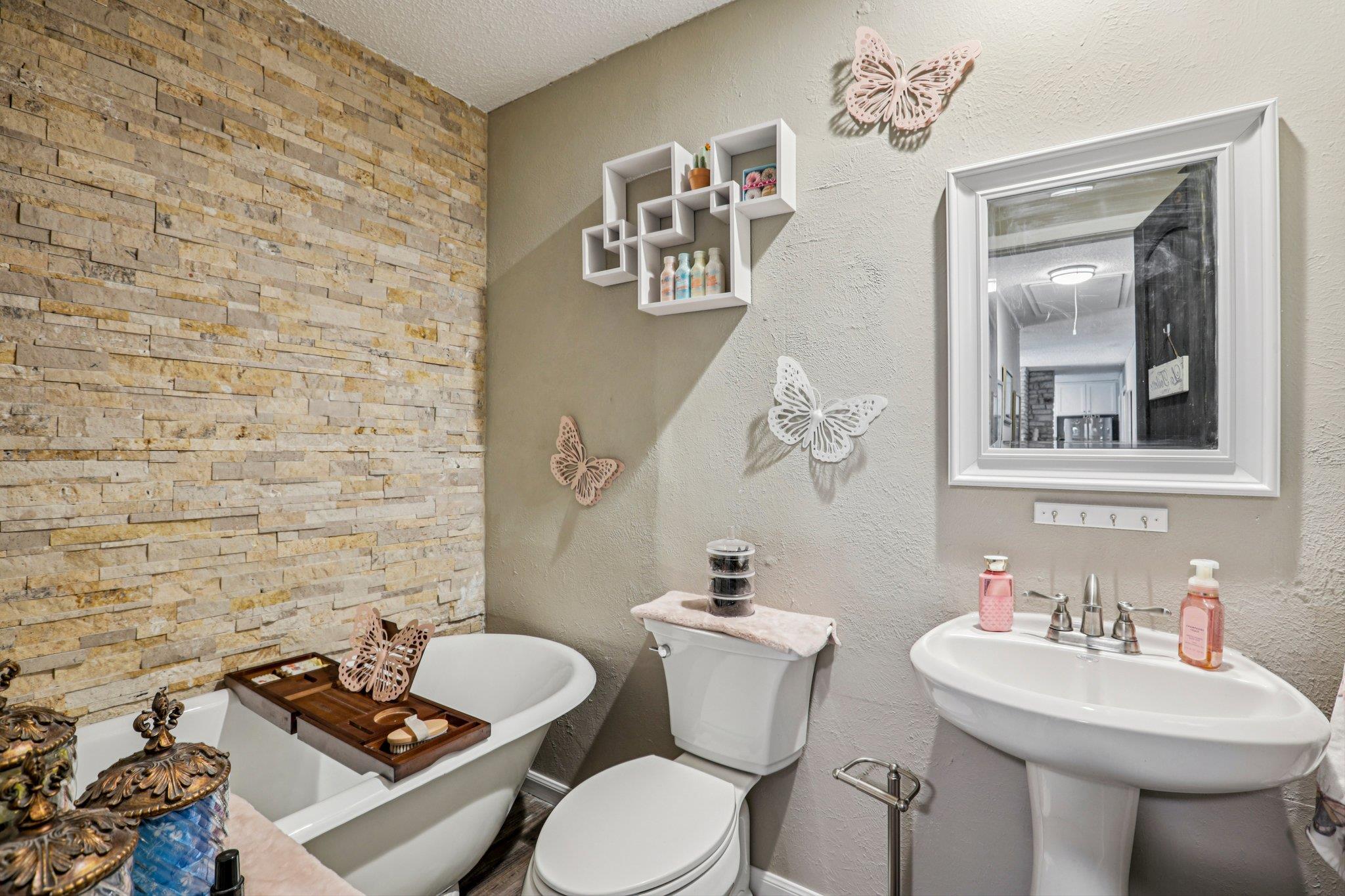 1107 Long Meadow Drive Round Rock TX 78664