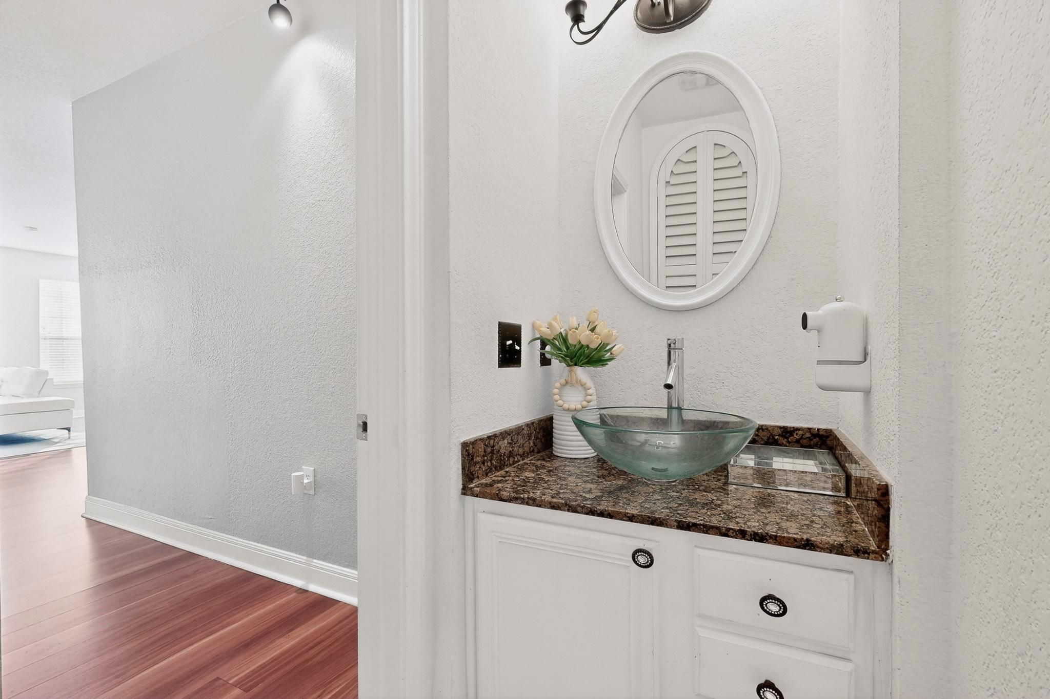 5816 Welsh Way Del Valle TX 78617