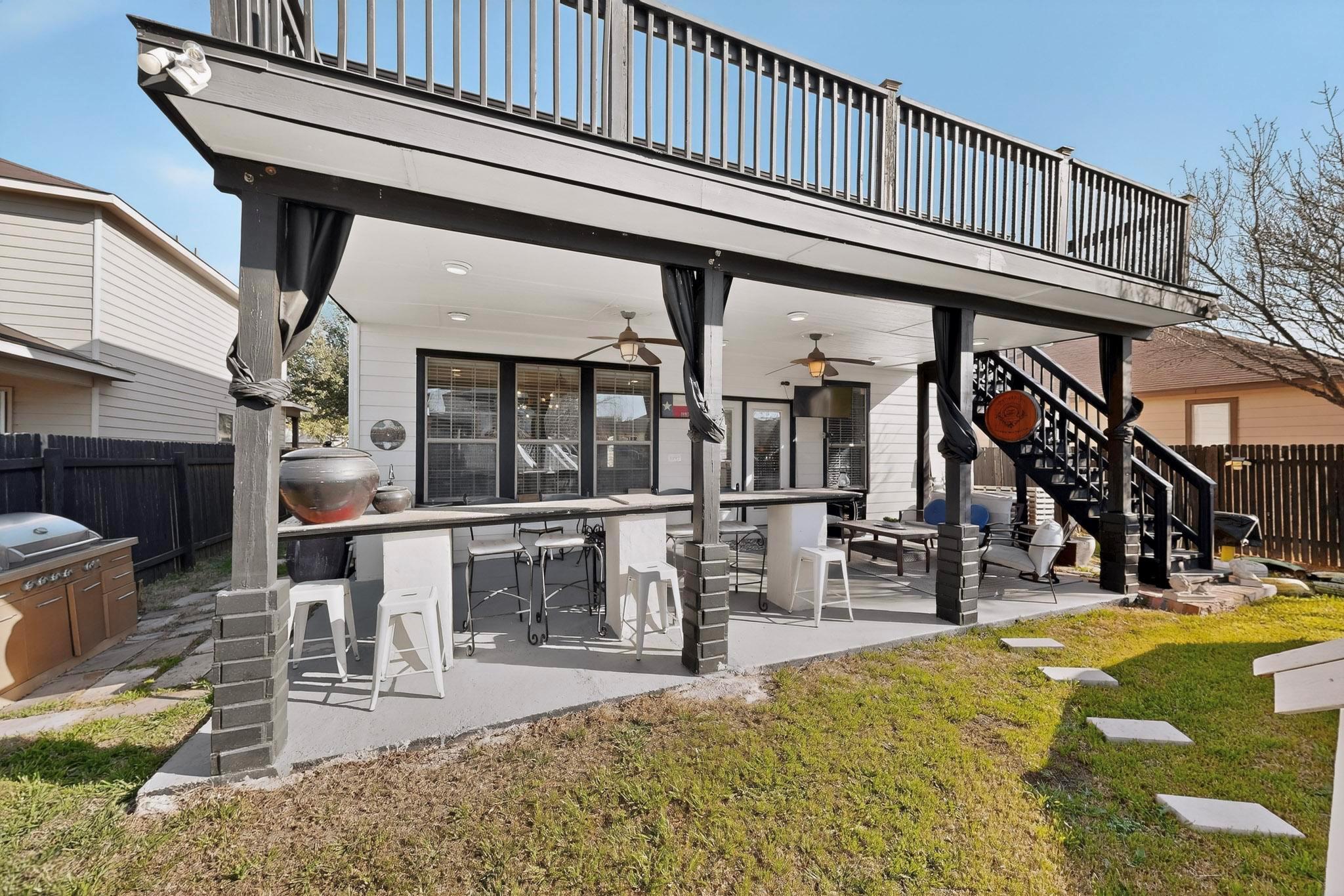 5816 Welsh Way Del Valle TX 78617
