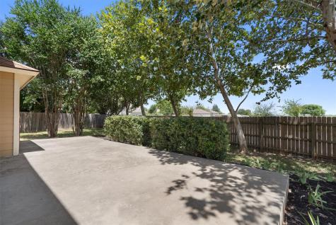 950 Whispering Hollow Drive Kyle TX 78640