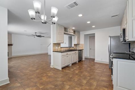 950 Whispering Hollow Drive Kyle TX 78640