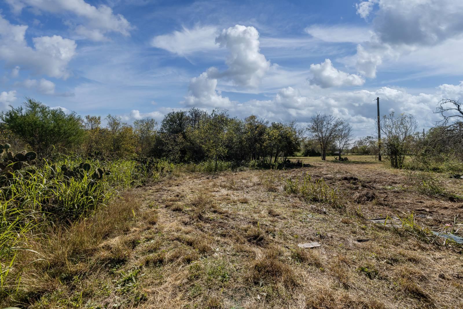 304 E 9th Nordheim TX 78141