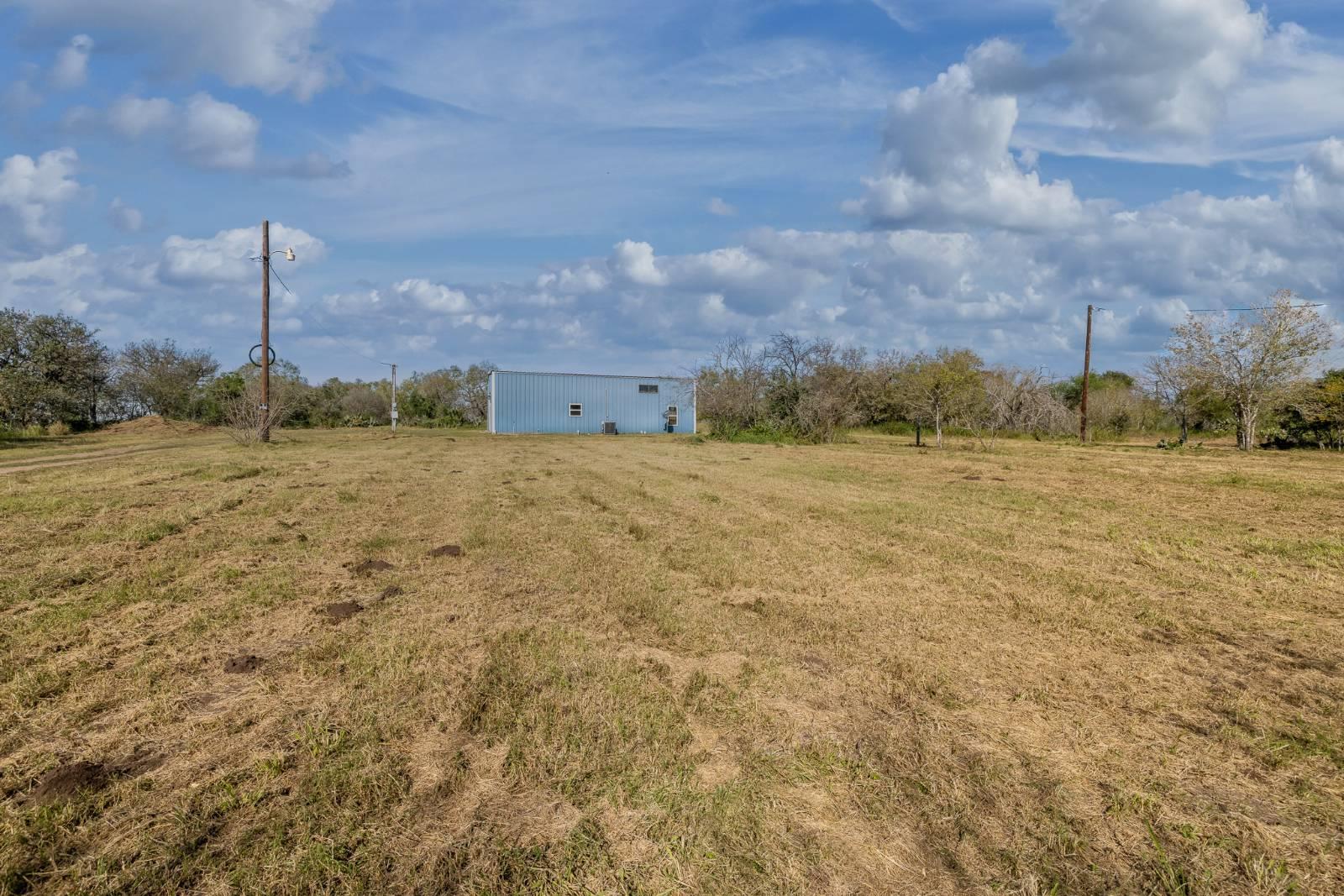 304 E 9th Nordheim TX 78141