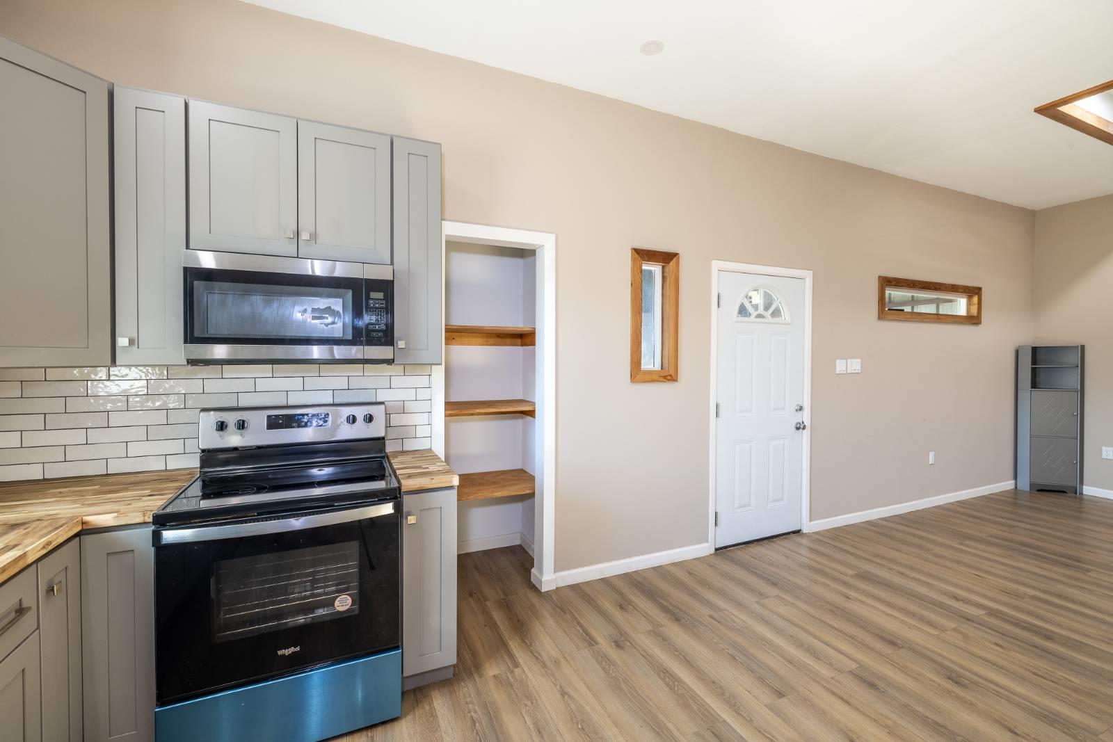 304 E 9th Nordheim TX 78141