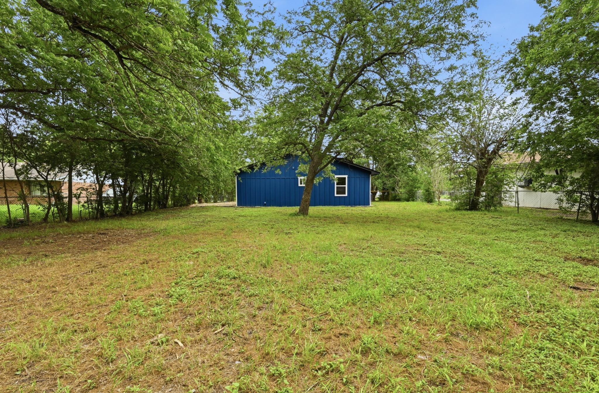 827 Clearfork Street Lockhart TX 78644