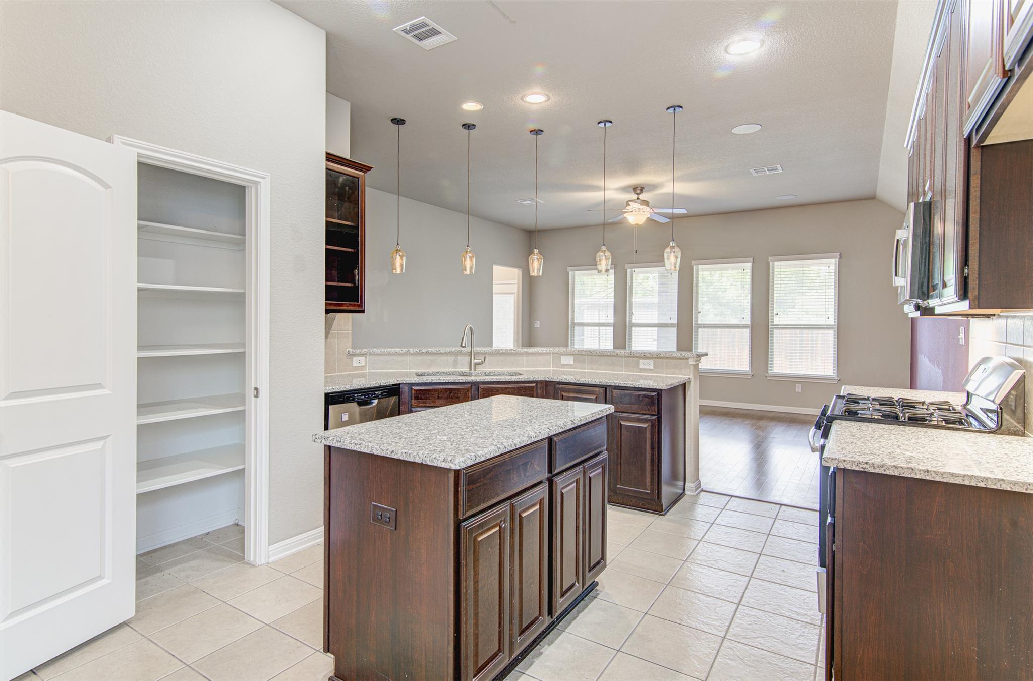 2712 Enza Court Round Rock TX 78665