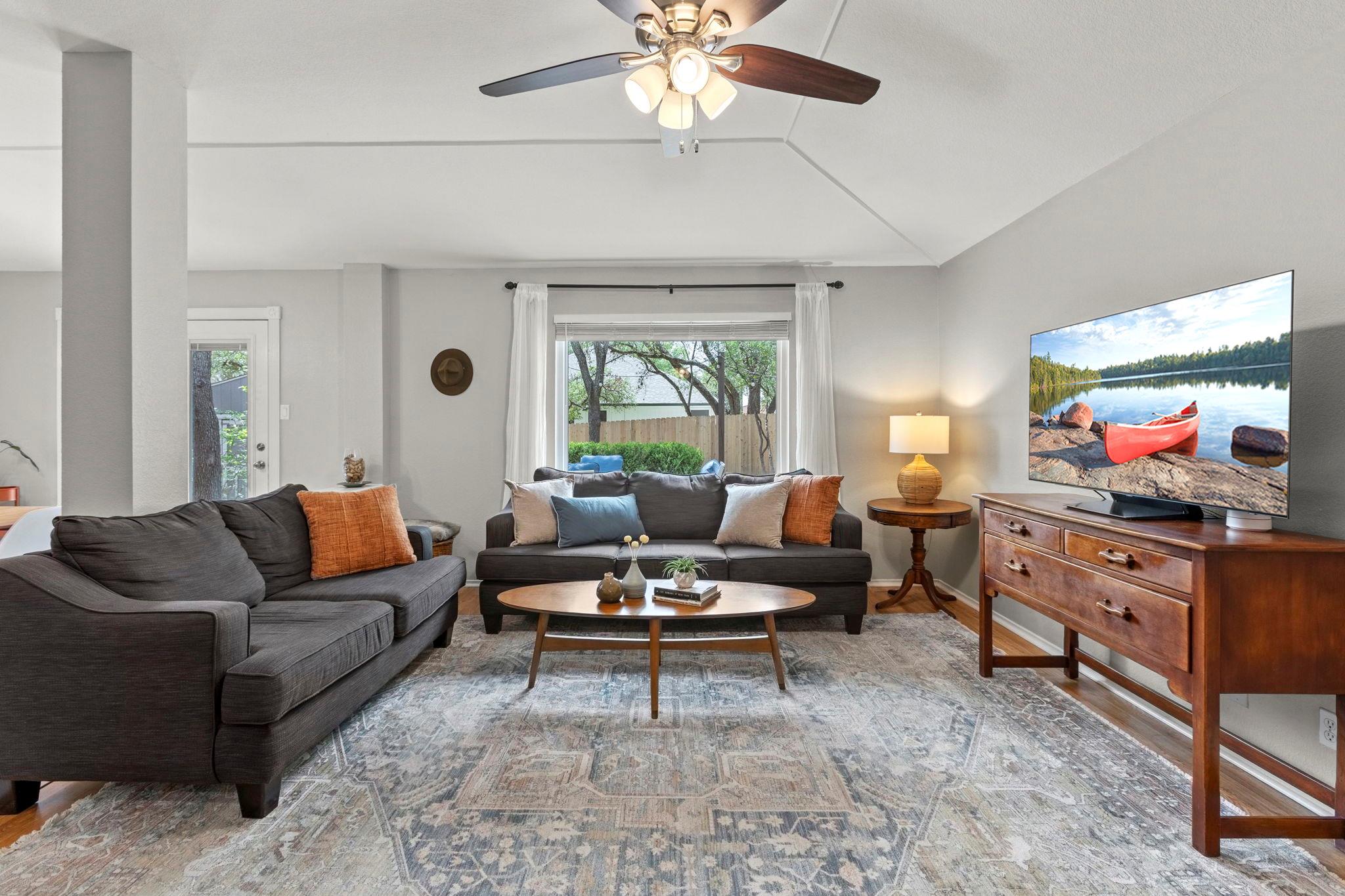 2037 Desco Drive Austin TX 78748
